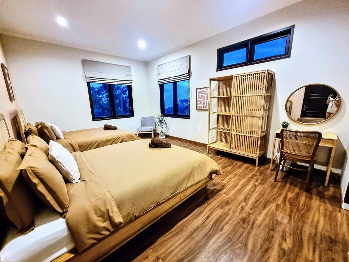 Cottonwood Exclusive Villa @Lembang Asri - Jacuzzi Playground Netflix Billyard Exterior photo